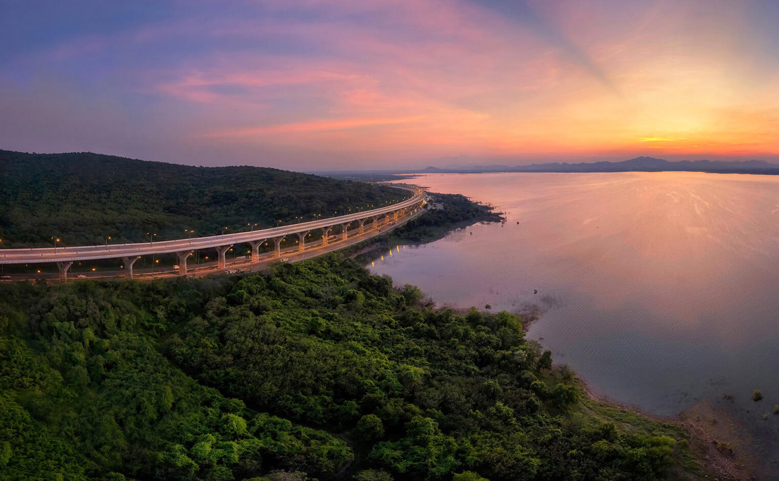 รูป มอเตอร์เวย์สายบางปะอิน-นครราชสีมา (M6)