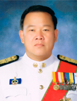 นายสันติ พร้อมพัฒน์